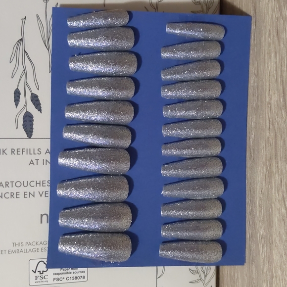 New Year New Me Glitter Press On Nails - Picture 1 of 3